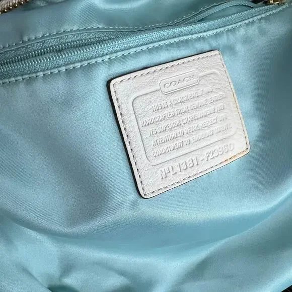 Coach Avery Pebbled Leather Hobo Bag Pearl Cream Ivory F23960 - Picture 6 of 8